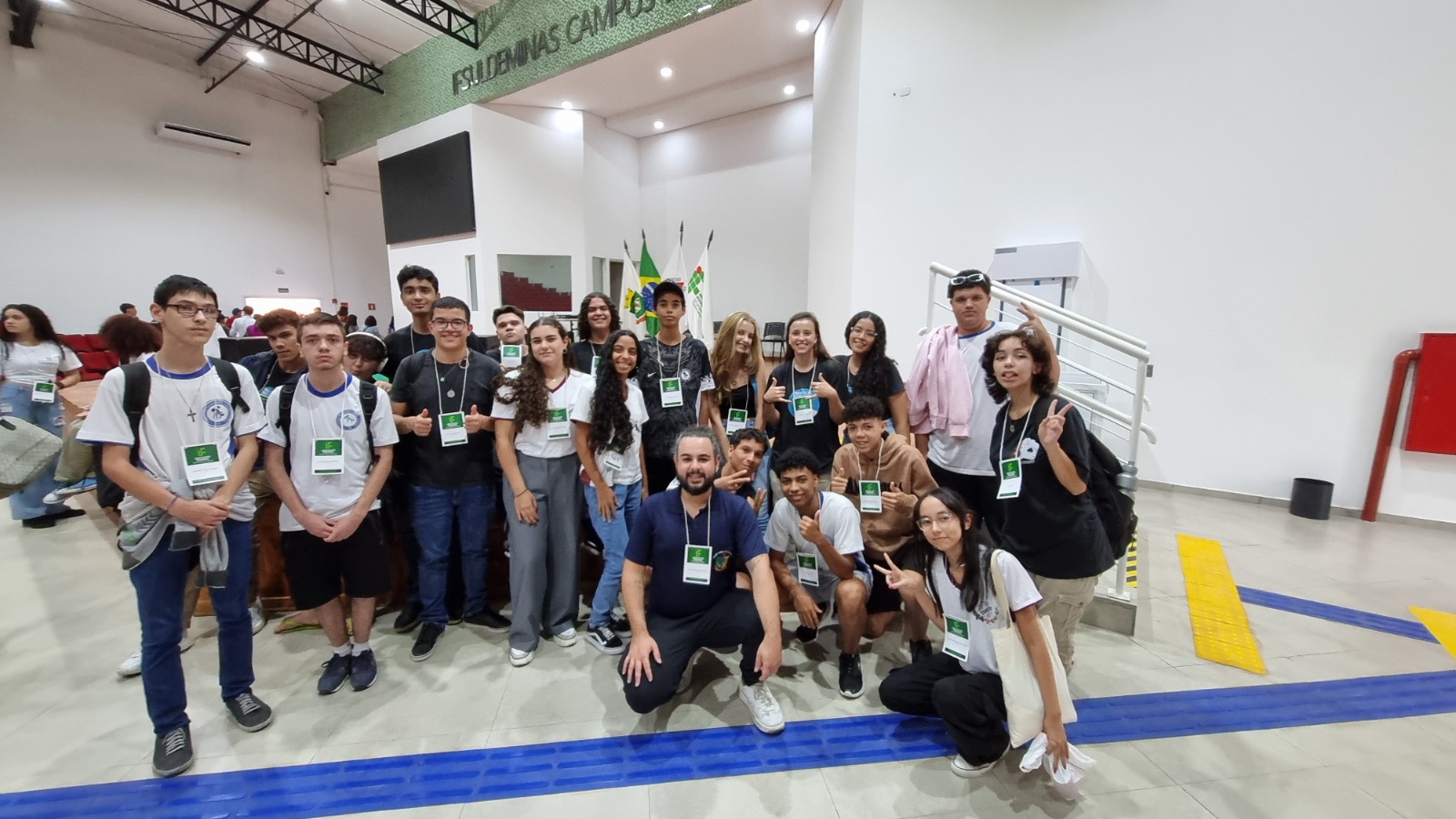 Alunos do Parlamento Jovem de Andradas participam do 3º Fórum Regional da Juventude em Inconfidentes