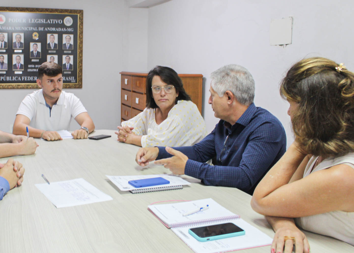 Câmara Municipal debate transporte escolar para universitários e estudantes de cursos técnicos