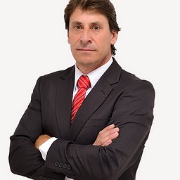 CARLOS ROBERTO