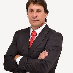 CARLOS ROBERTO