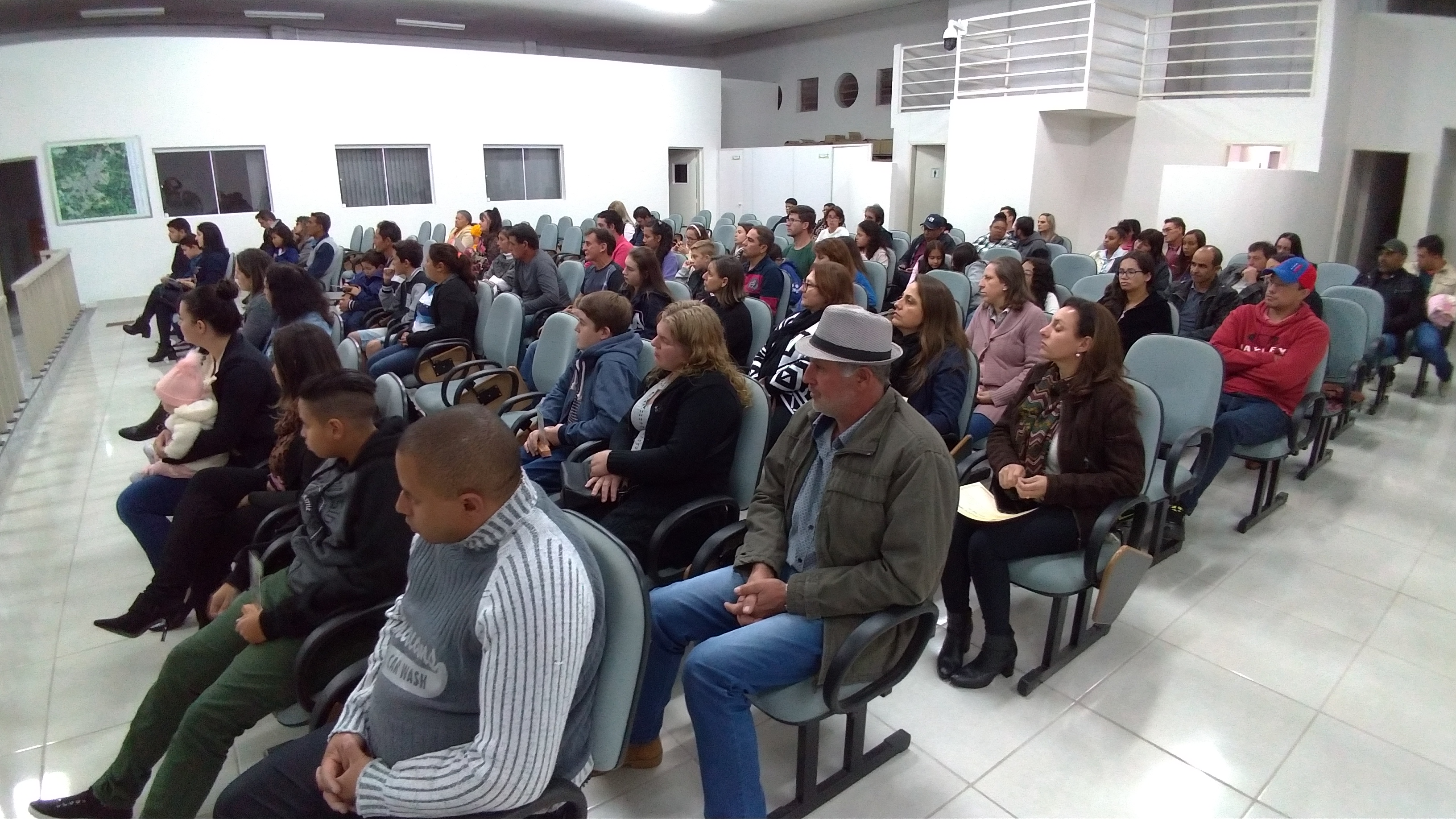 Público presente.jpg