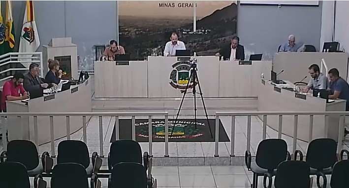 Câmara aprova projeto que altera lei de condomínios horizontais em Andradas