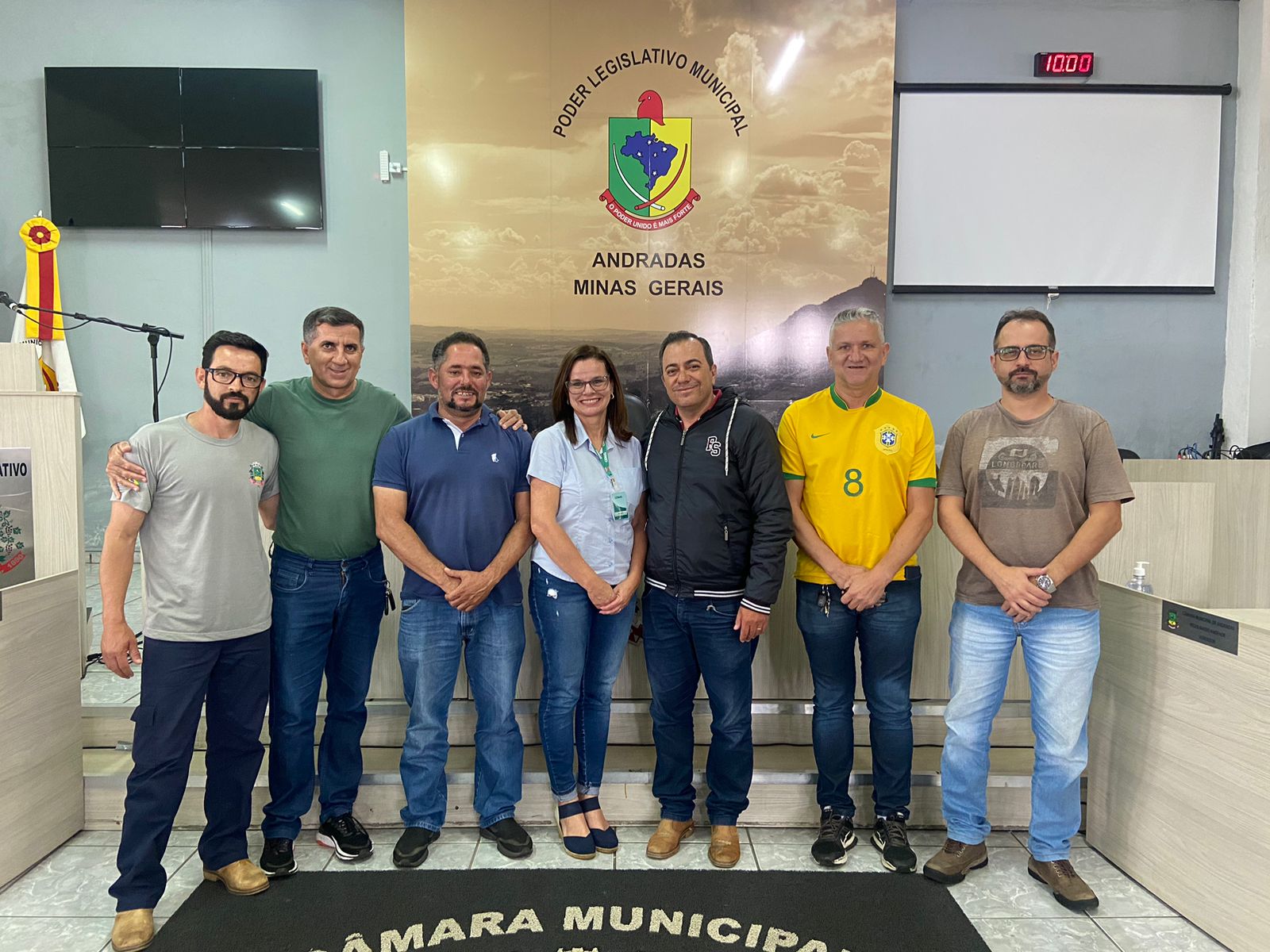 Gerente da Cemig se reúne com vereadores